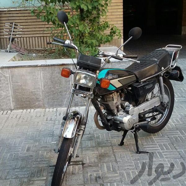 استخدام موتور سوار پیک تند باد