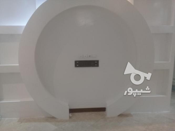 نقاش و بازسازی ساختمان