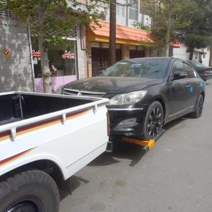 امدادخودرو یدک کش جرثقیل چرخگیر خودروبر