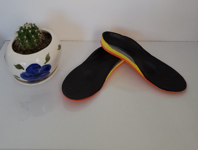 مرکز ارتوپدی فنی دادمهر،ساخت و طراحی انواع کفی وکفش های ارتوپدی و دیابتی،ساخت و ارائه انواع کمربند