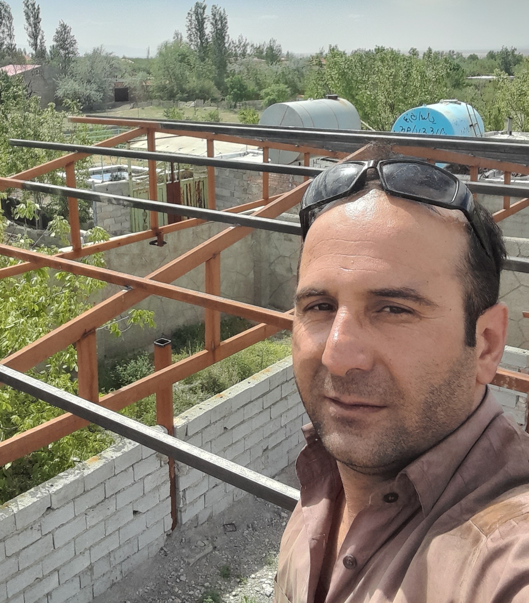 اسکلت بندی و جوشکاری ساختمان و ویلا