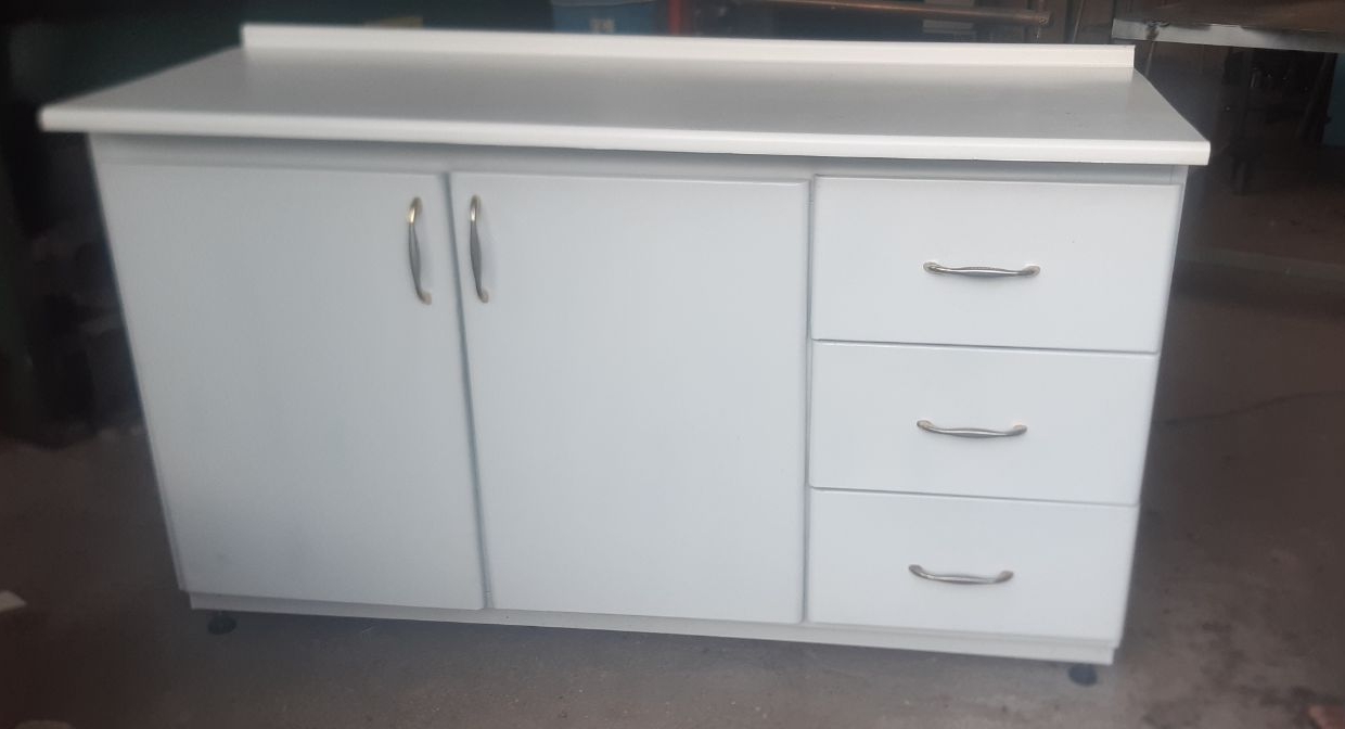 ساخت کابینت فلزی