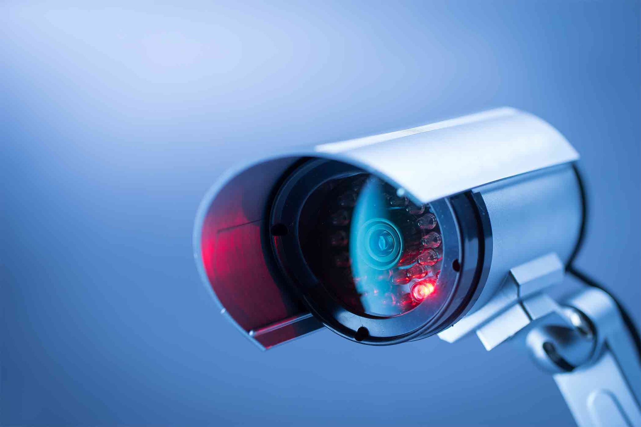 نصب دوربین مداربسته و سیستم امنیتی حفظتی