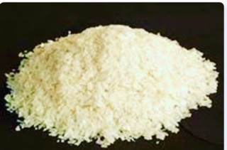 واکس با قابلیت حلالیت در آب بر پایه مونتان استر