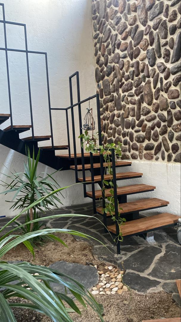 آهنگری میخوش