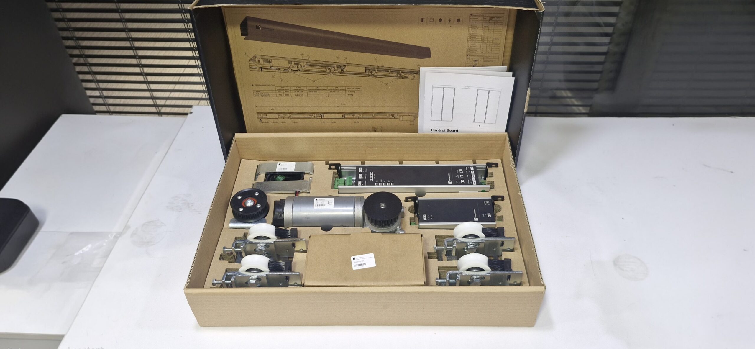 درب اتوماتیک Genrance EC-P1