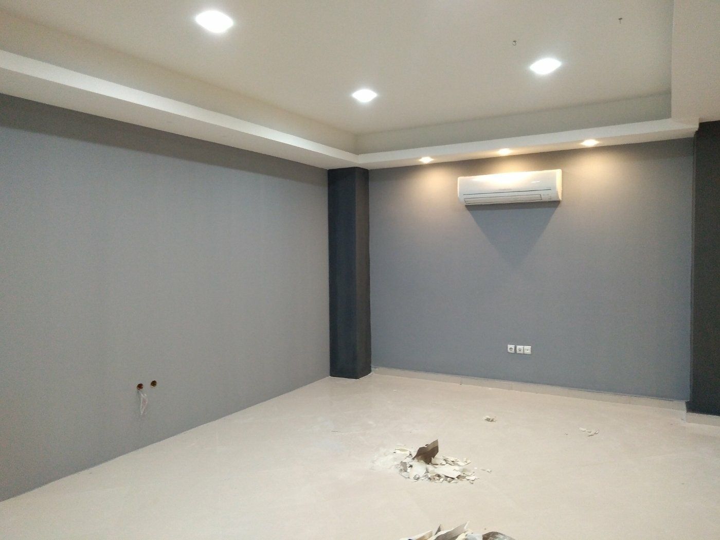 نقاش و گچ کار ساختمان